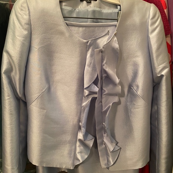BNWT Tahari two piece suit size 4 - Picture 7 of 7
